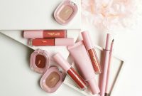 PinkFlash Cosmetics mulai banyak diminati muslimah di Indonesia, yuk pastikan dulu apakah produk Pinkflash halal atau tidak dan apakah aman